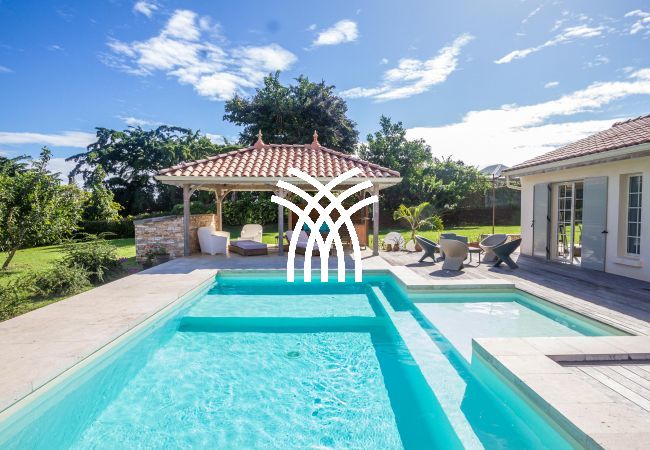 Villa à Petit-Bourg - Pineapple ****