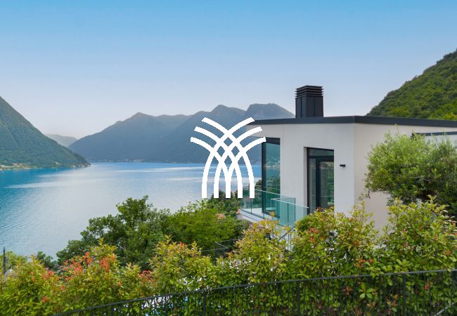 Villa à Sala Comacina - Gabi