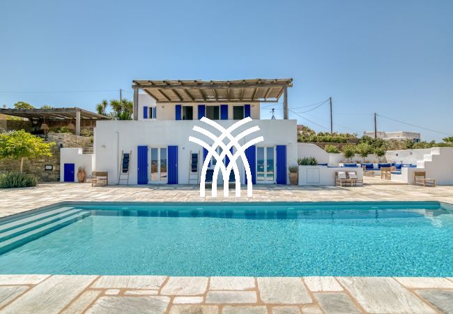 Villa à Naousa - Tchi Tcha