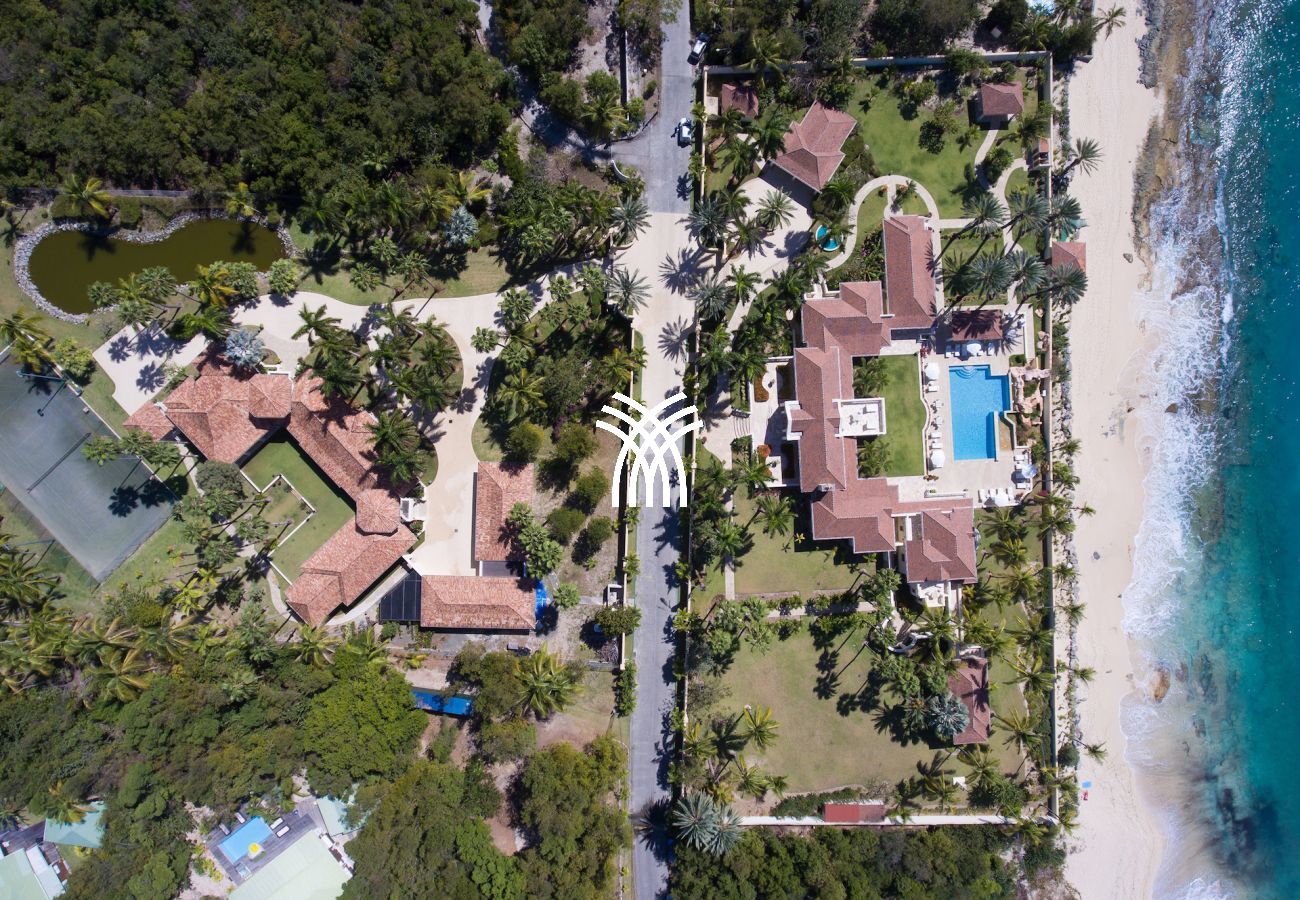 Villa à Terres Basses - Chateau des Palmiers