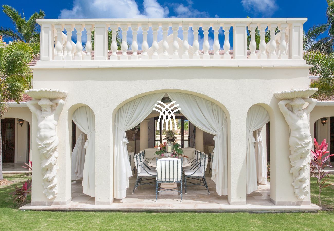 Villa à Terres Basses - Chateau des Palmiers