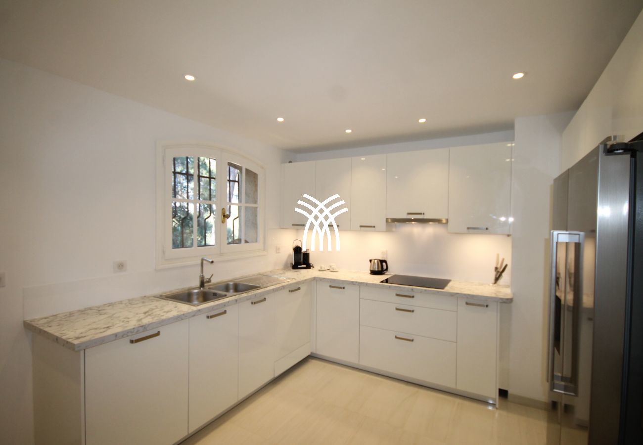 Villa à Mougins - HSUD0071-Julia