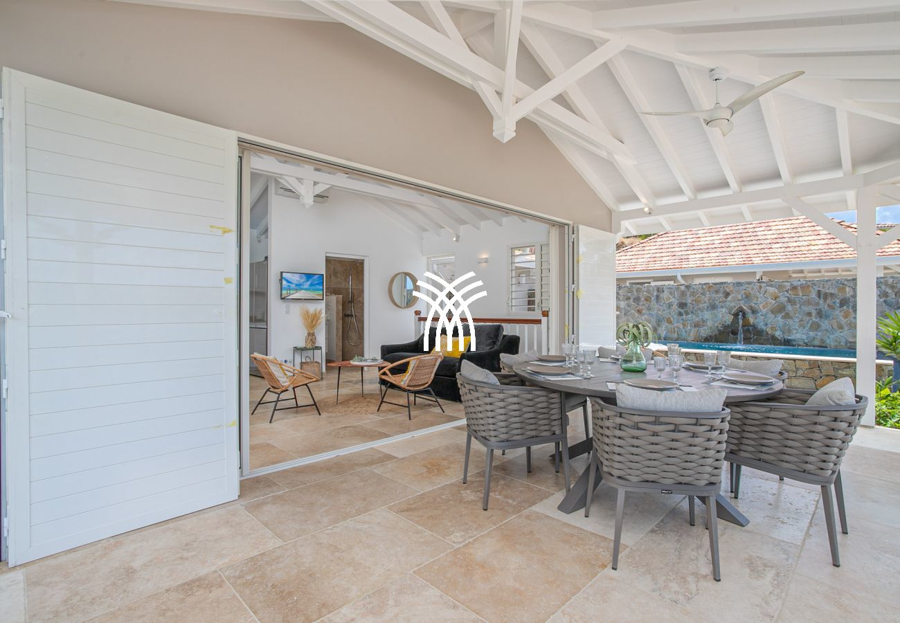 Villa à Le François - Light Blue