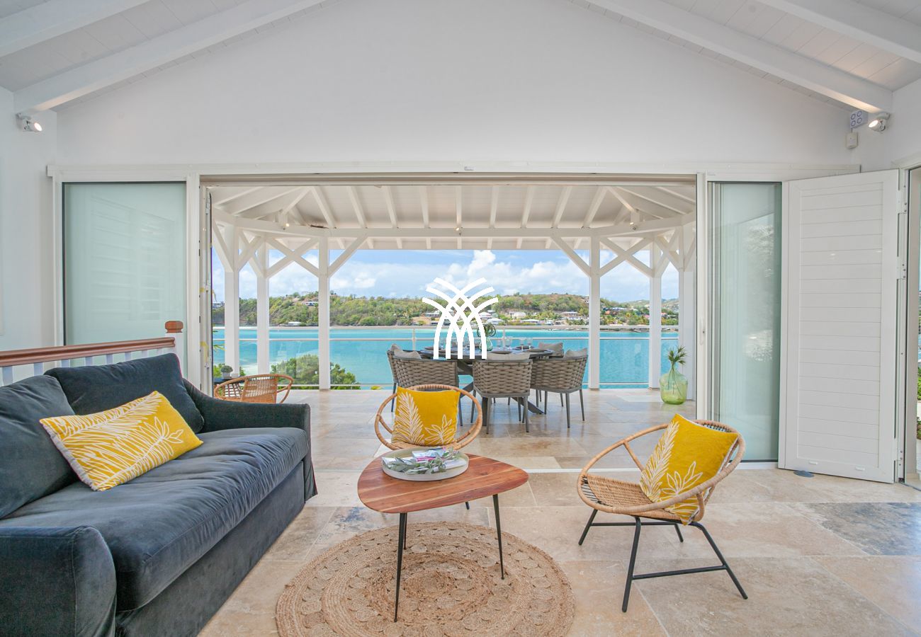 Villa à Le François - Light Blue