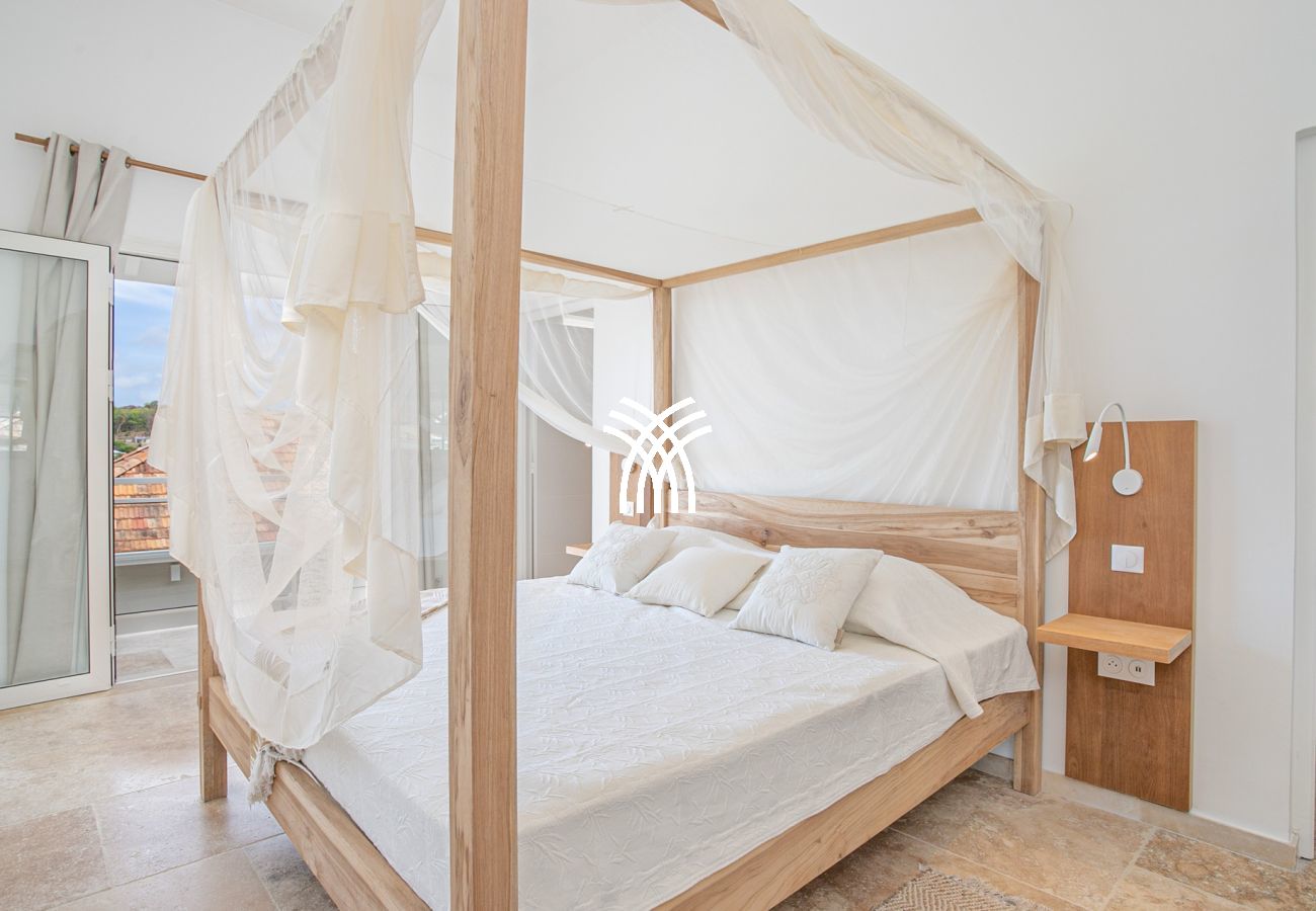 Villa à Le François - Light Blue