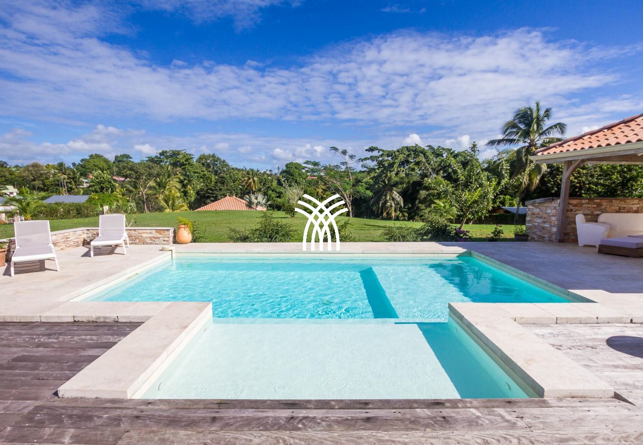 Villa à Petit-Bourg - Pineapple ****