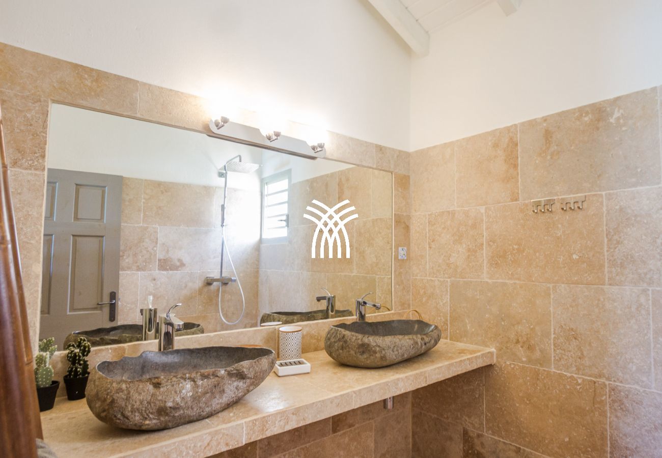 Villa à Petit-Bourg - Pineapple ****