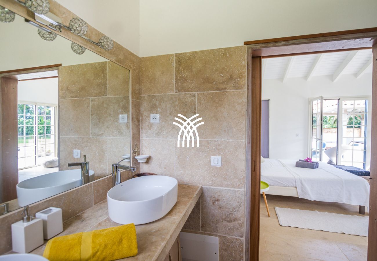 Villa à Petit-Bourg - Pineapple ****