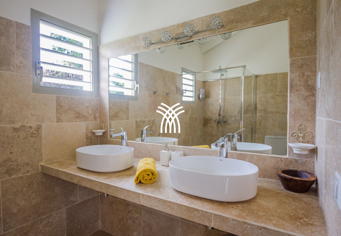 Villa à Petit-Bourg - Pineapple ****