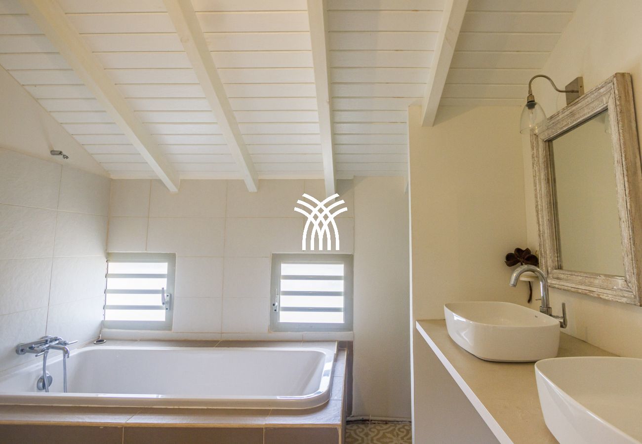 Villa à Petit-Bourg - Pineapple ****