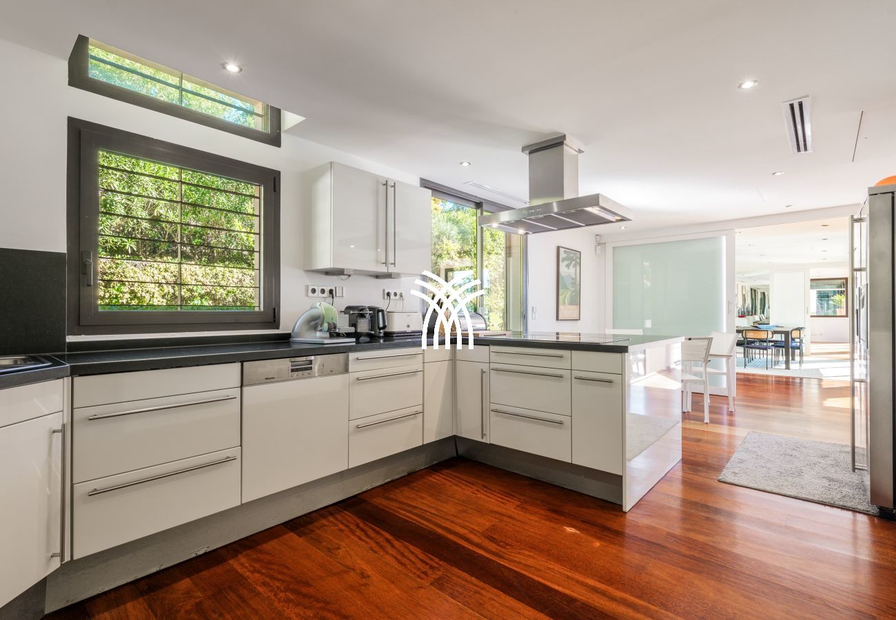 Villa à Cannes - 5 Seasons ****