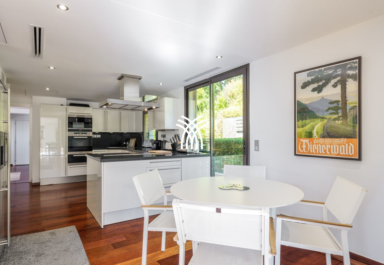 Villa à Cannes - 5 Seasons ****