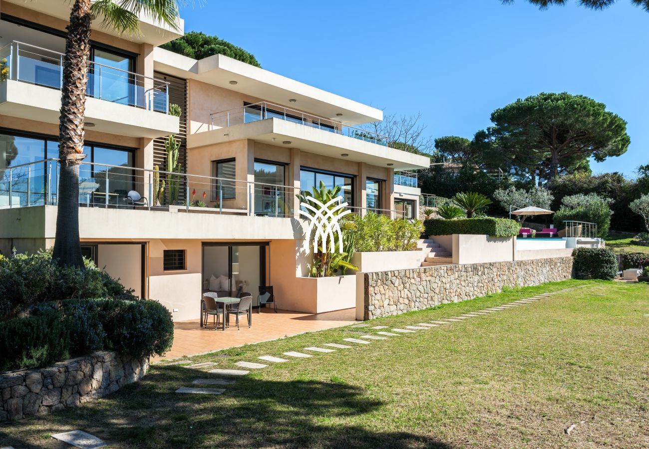 Villa à Cannes - 5 Seasons ****