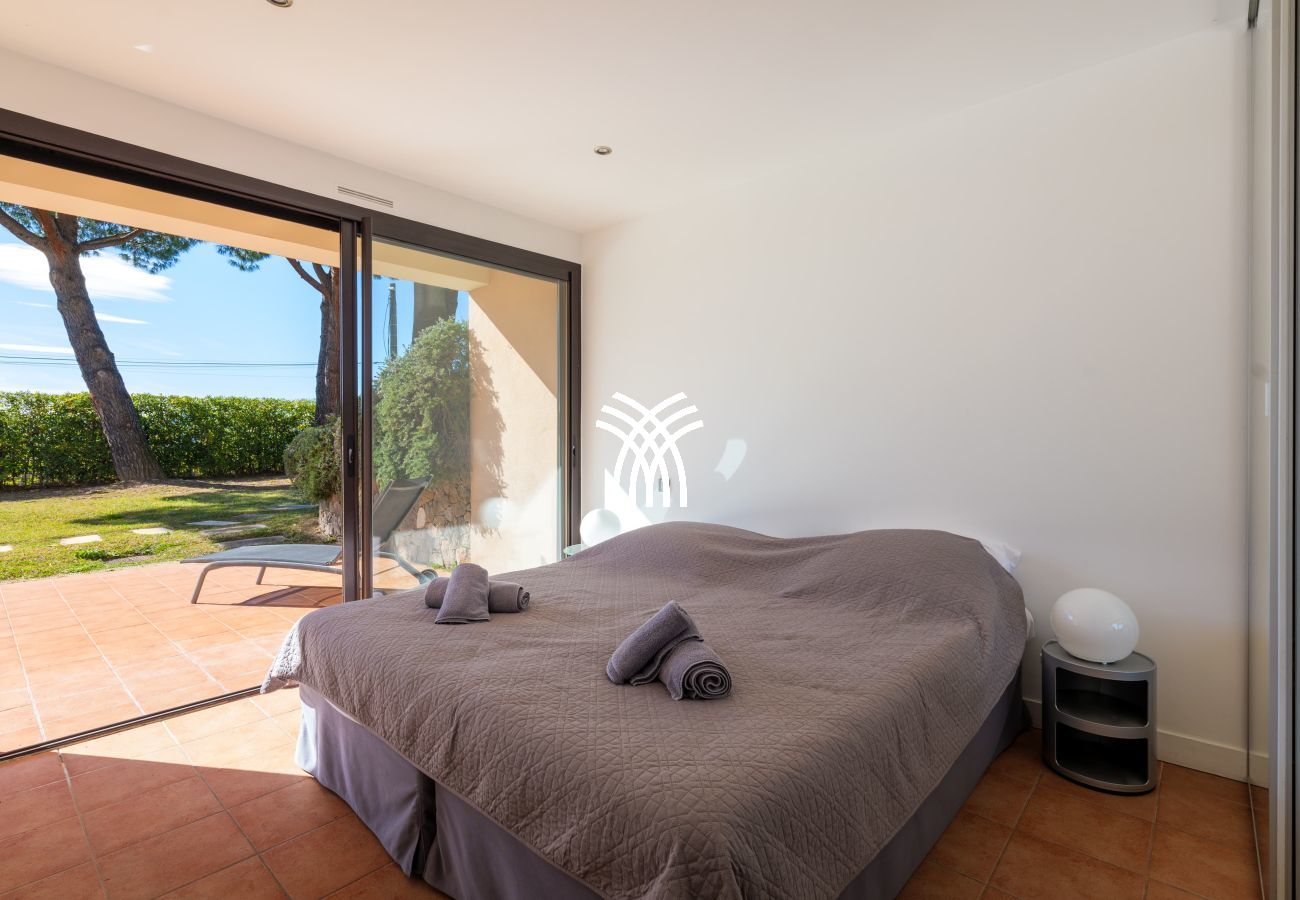 Villa à Cannes - 5 Seasons ****