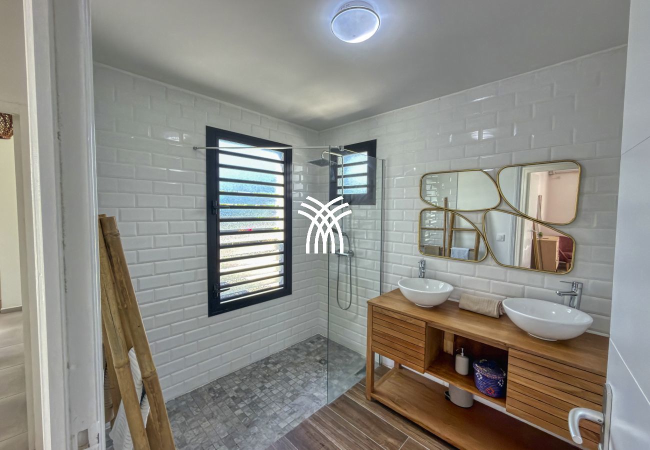 Villa à Saint-François - Abawak ****