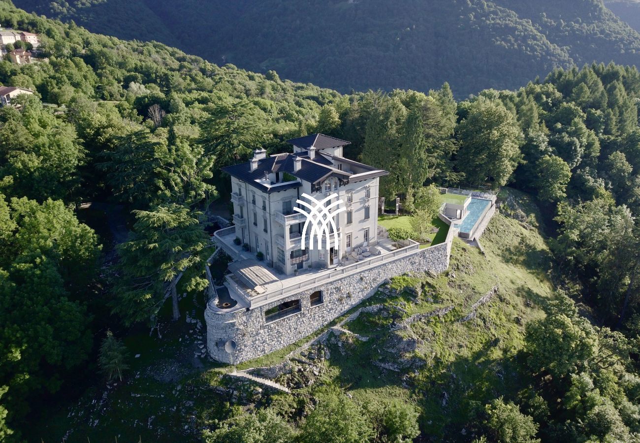 Villa à Pigra - Peduzzi