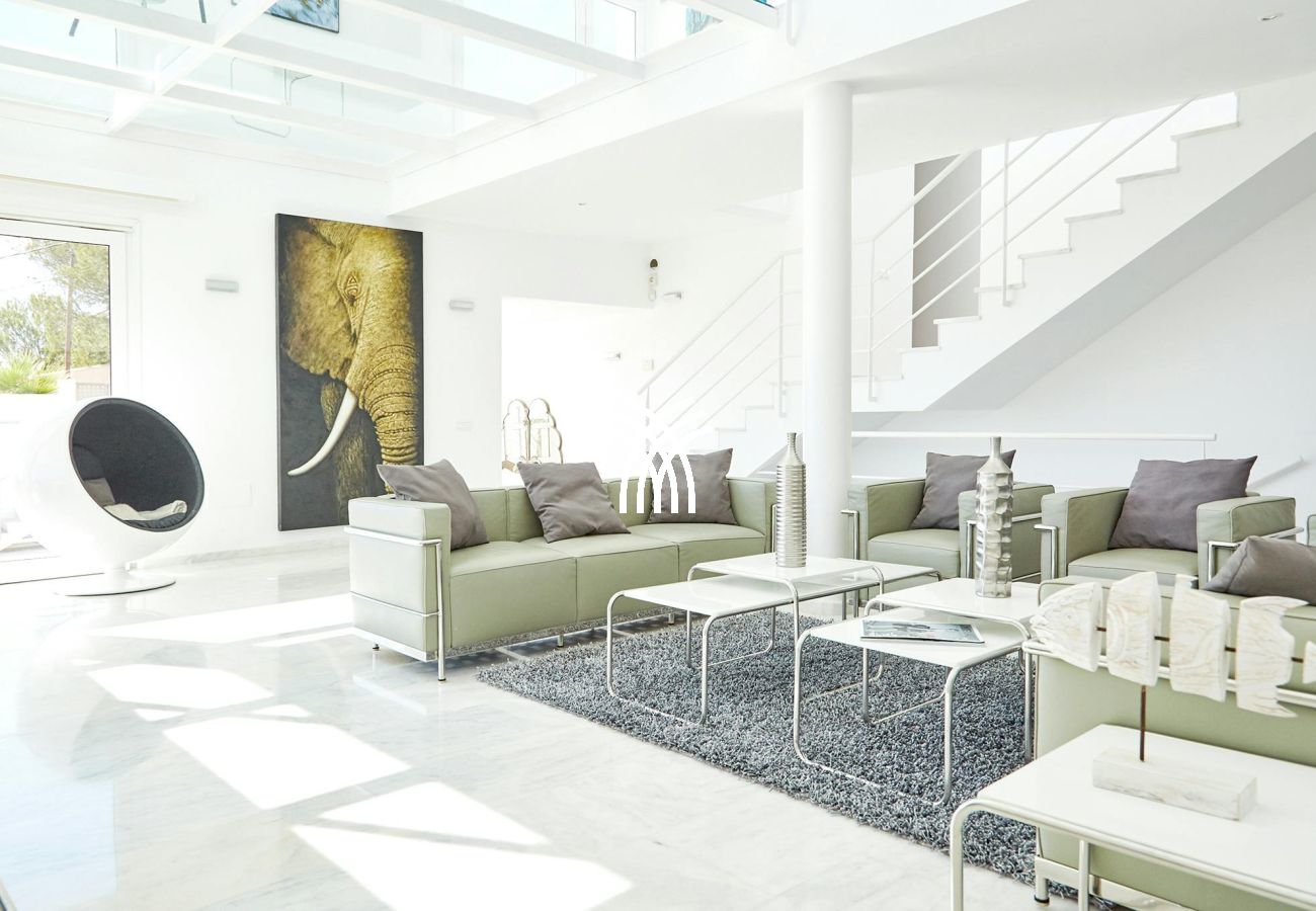 Villa à Ibiza - Andrey