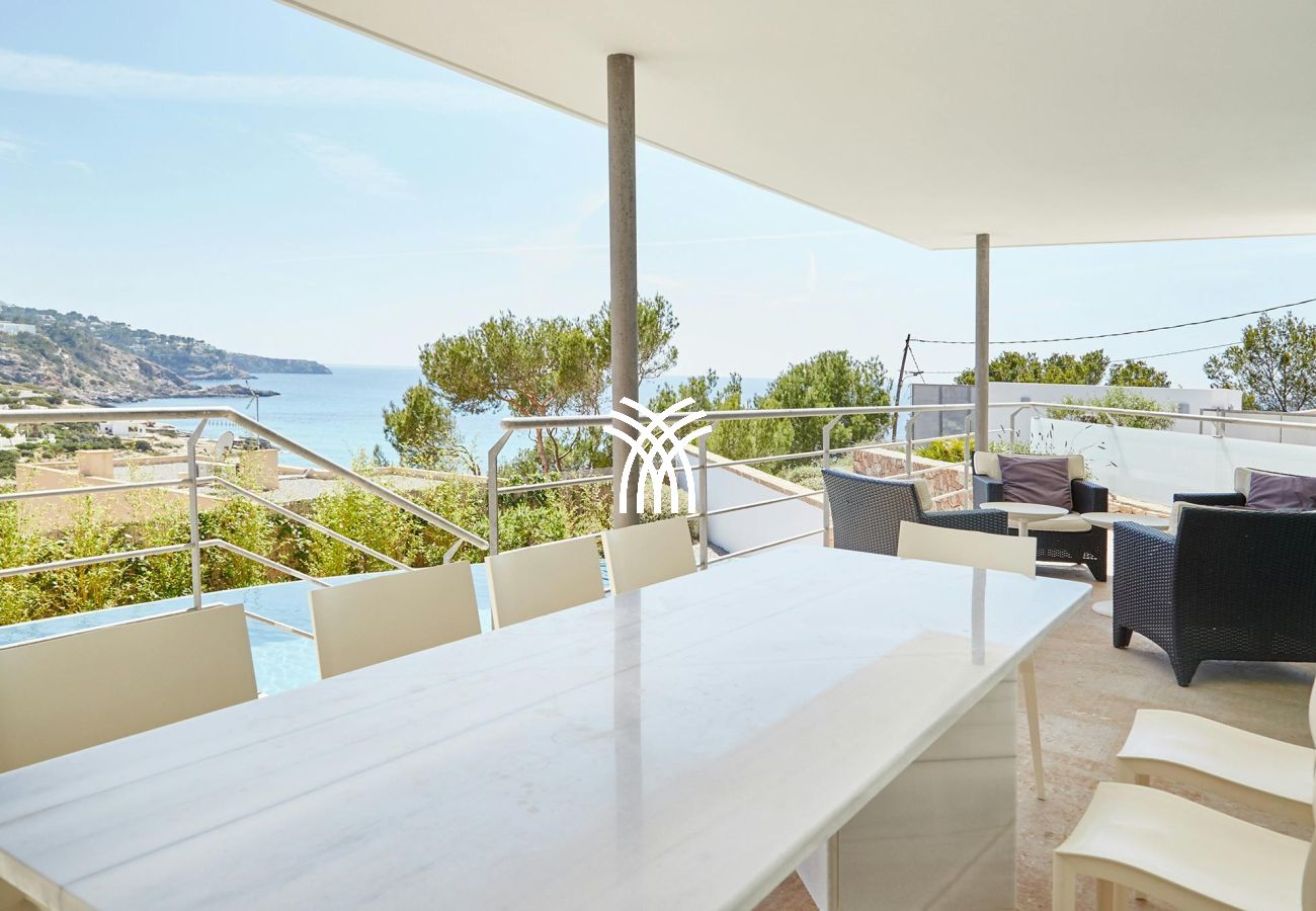 Villa à Ibiza - Andrey