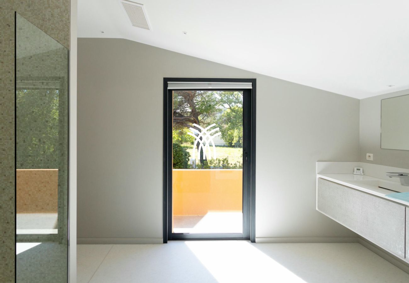 Villa à Ramatuelle - Juan