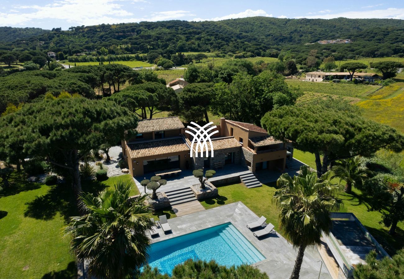 Villa à Ramatuelle - Juan