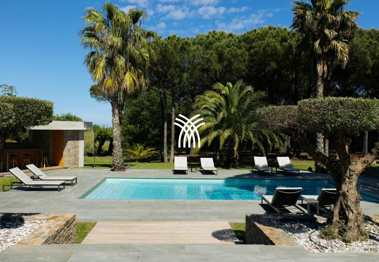 Villa à Ramatuelle - Juan