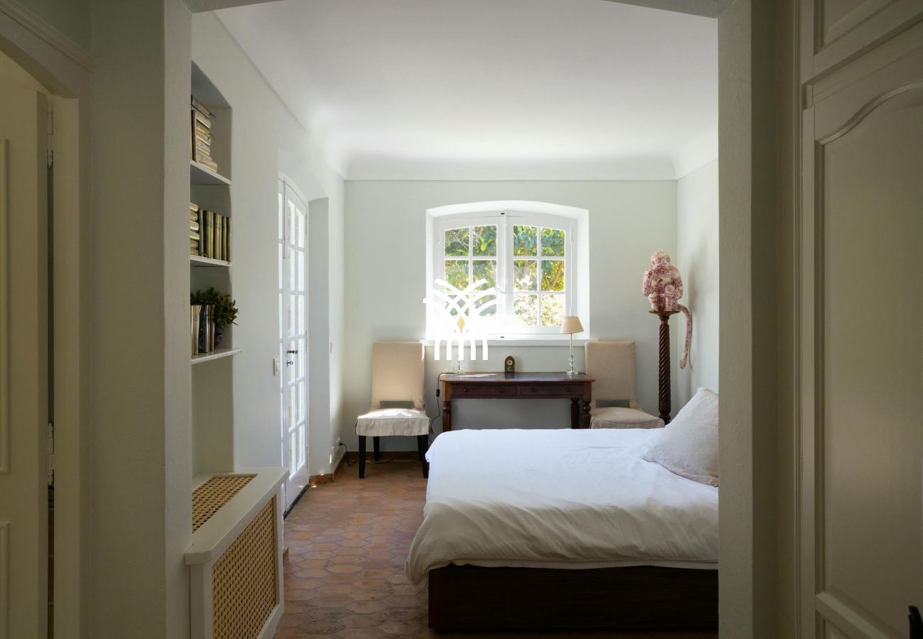 Villa à Saint-Tropez - Hirondelles