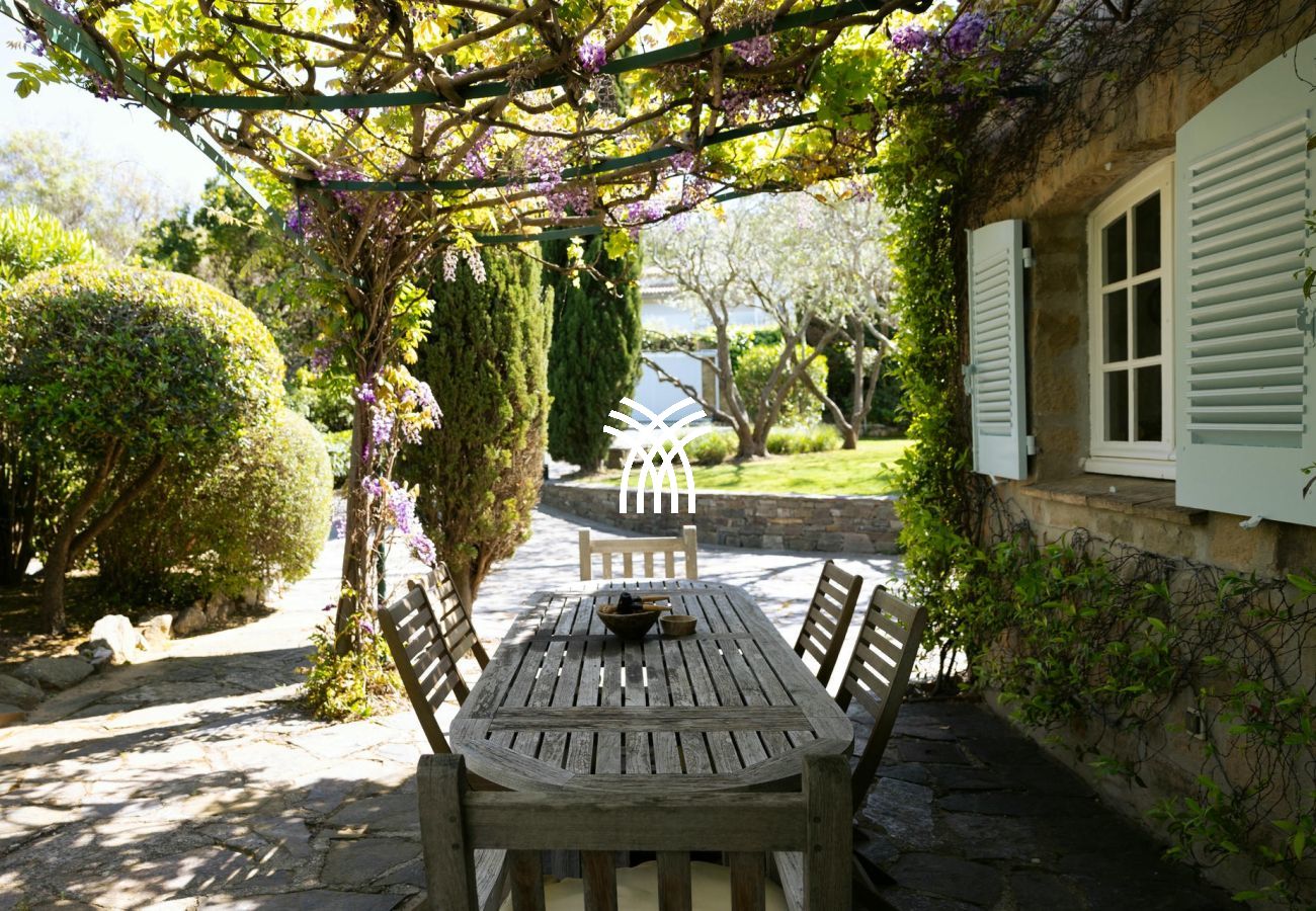 Villa à Saint-Tropez - Hirondelles