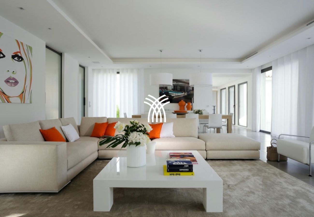 Villa à Saint-Tropez - Lyra