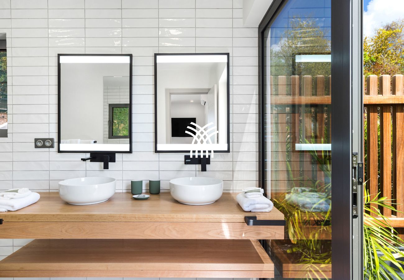 Villa à Terres Basses - Enjoy