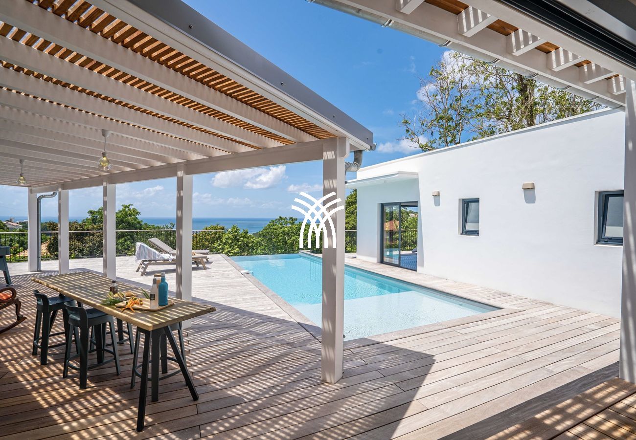 Villa à Schoelcher - Luzea *****