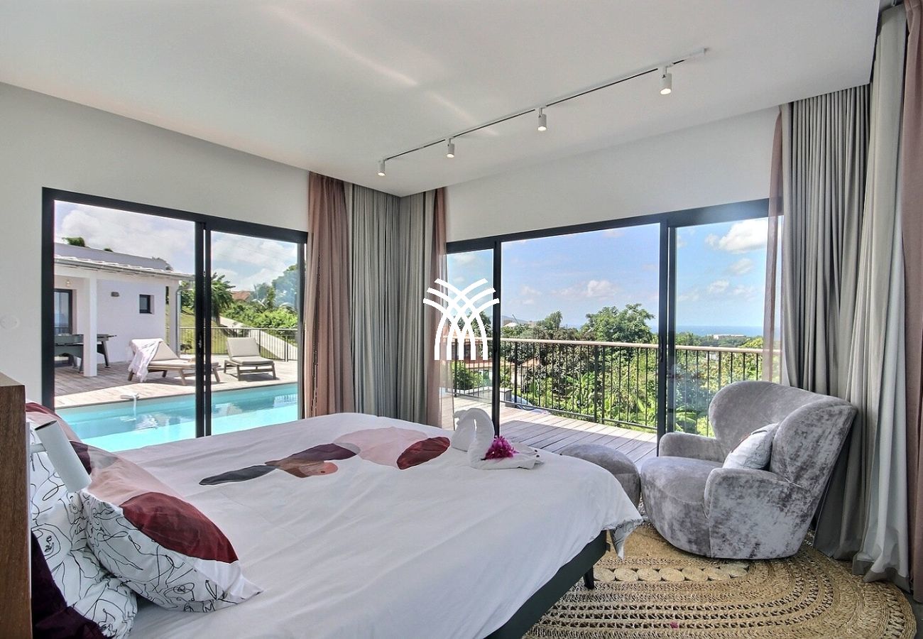 Villa à Schoelcher - Luzea *****