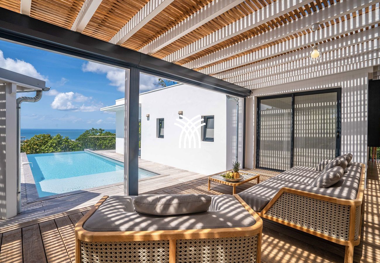 Villa à Schoelcher - Luzea *****