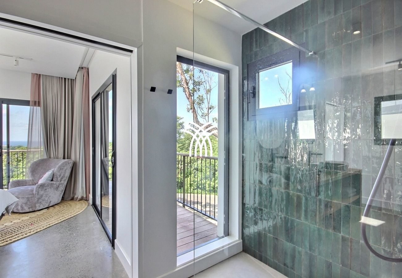 Villa à Schoelcher - Luzea *****