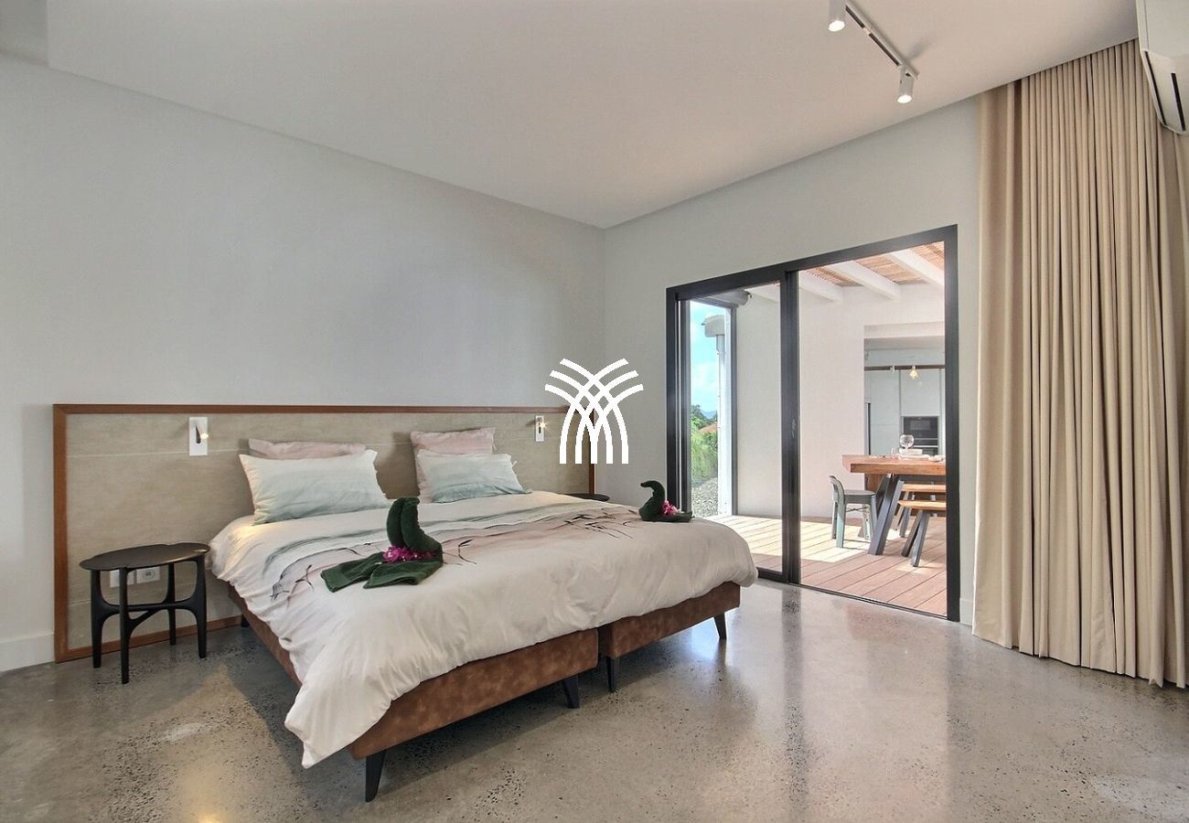 Villa à Schoelcher - Luzea *****