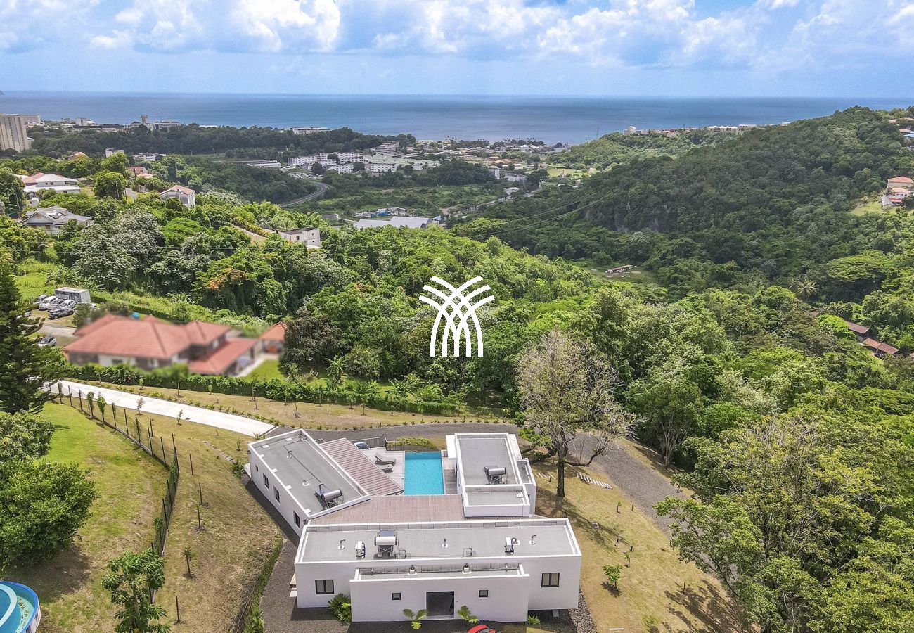 Villa à Schoelcher - Luzea *****