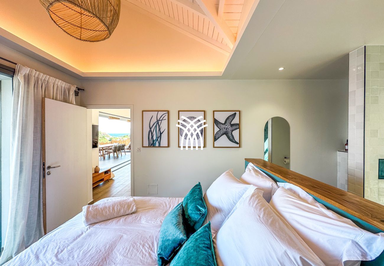 Villa à Les Saintes - Baya ****