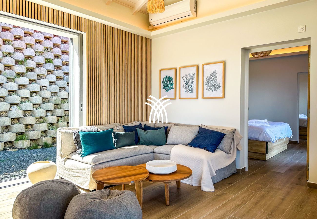 Villa à Les Saintes - Baya ****