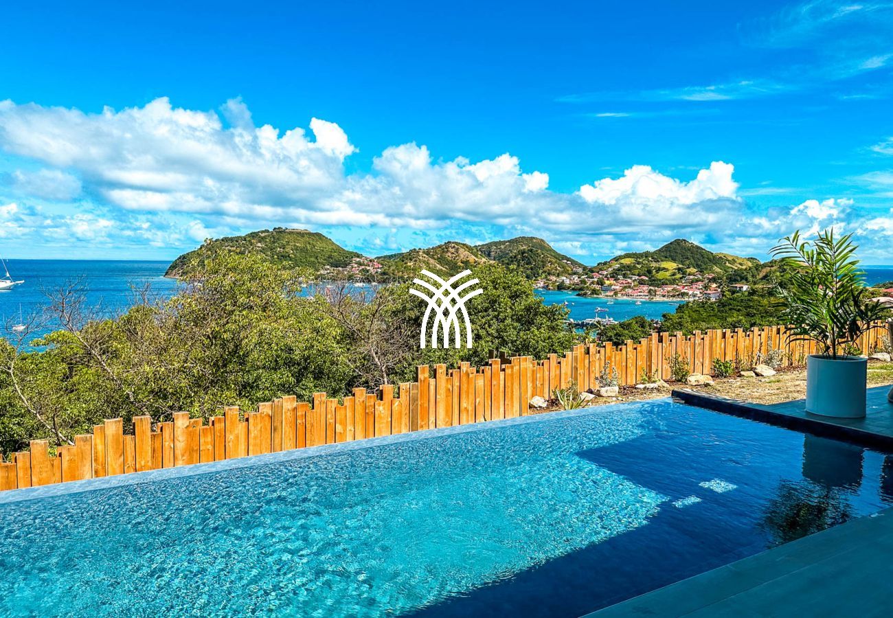 Villa à Les Saintes - Baya ****