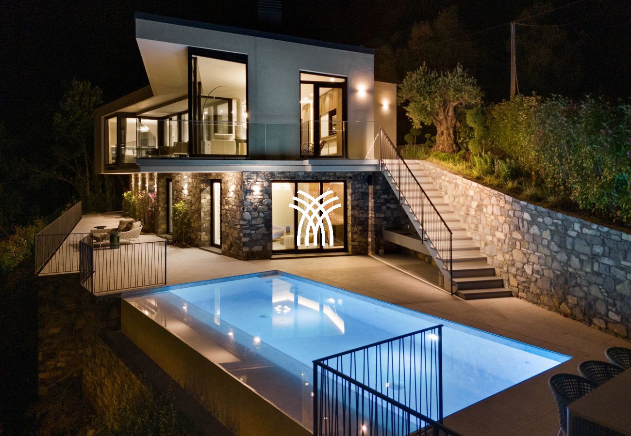 Villa à Sala Comacina - Gabi