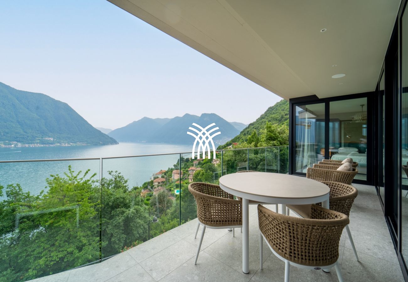 Villa à Sala Comacina - Gabi