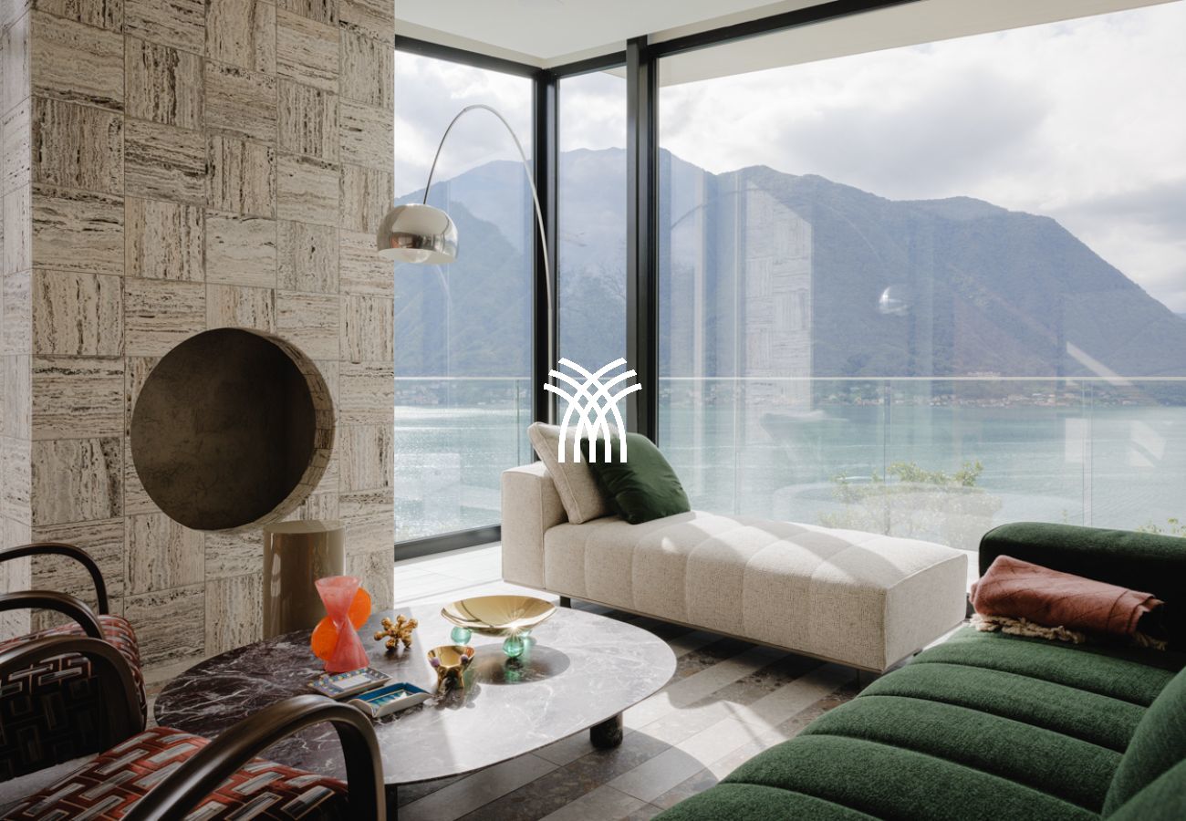 Villa à Sala Comacina - Gabi