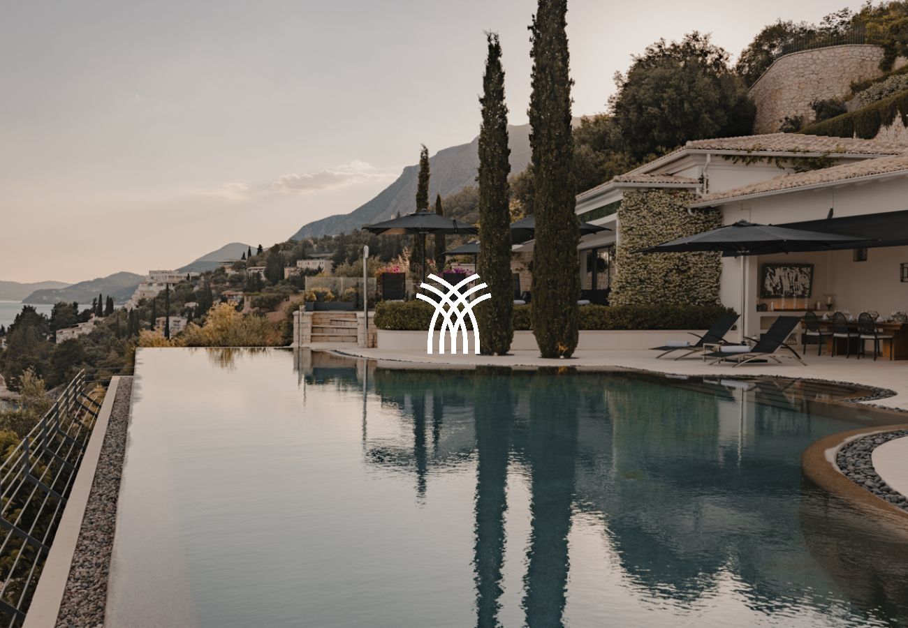 Villa à Nissaki - The Edge