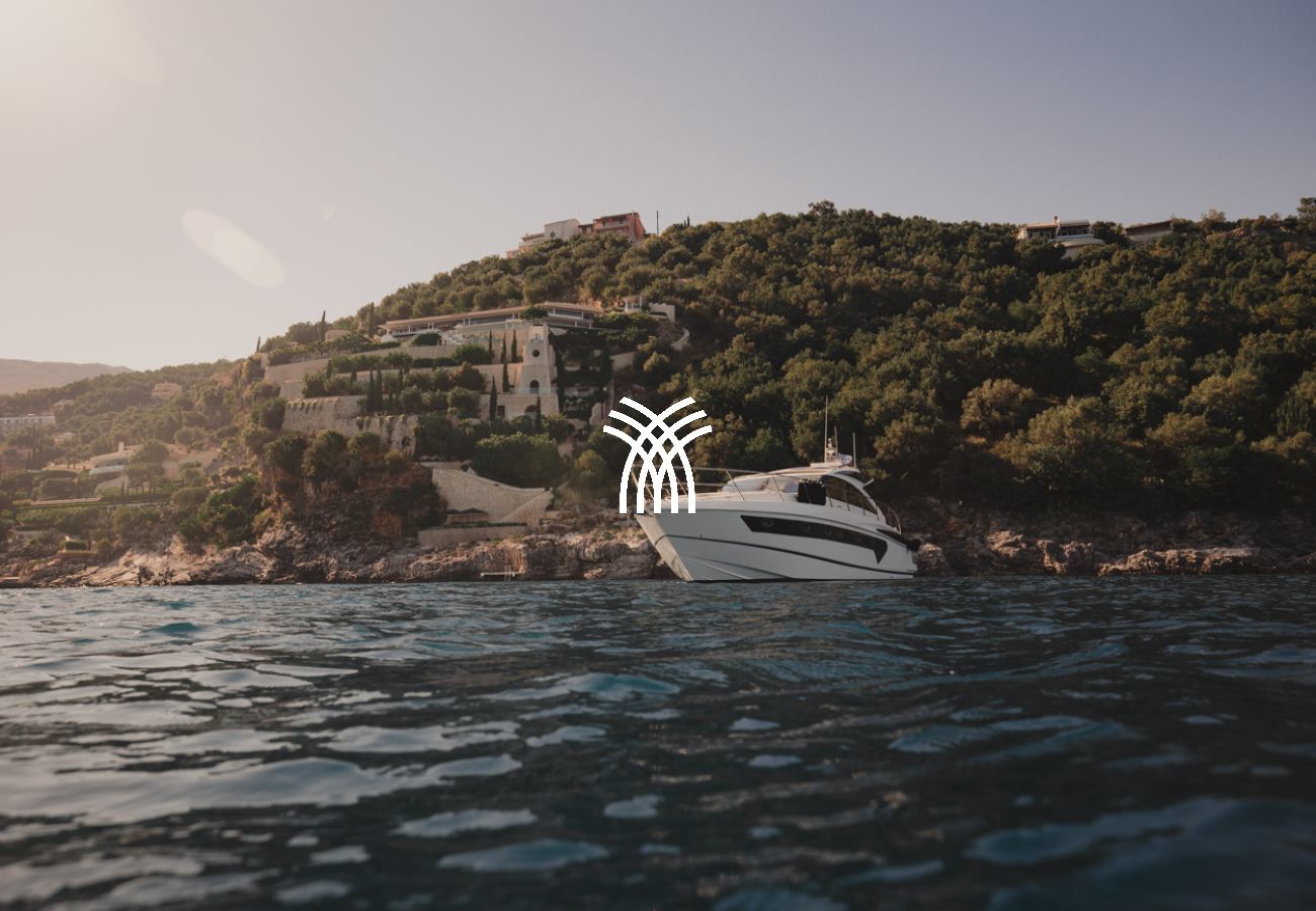 Villa à Nissaki - The Edge