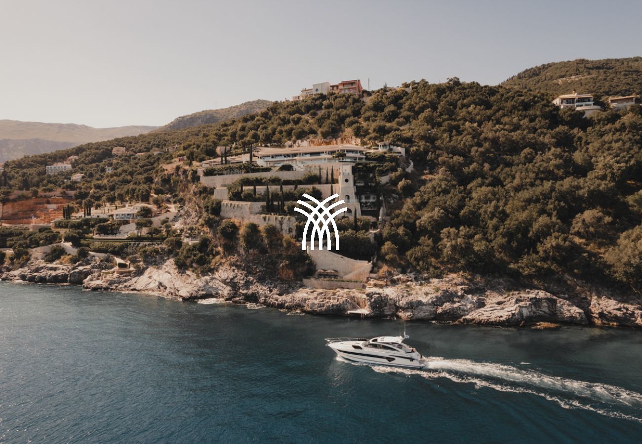 Villa à Nissaki - The Edge