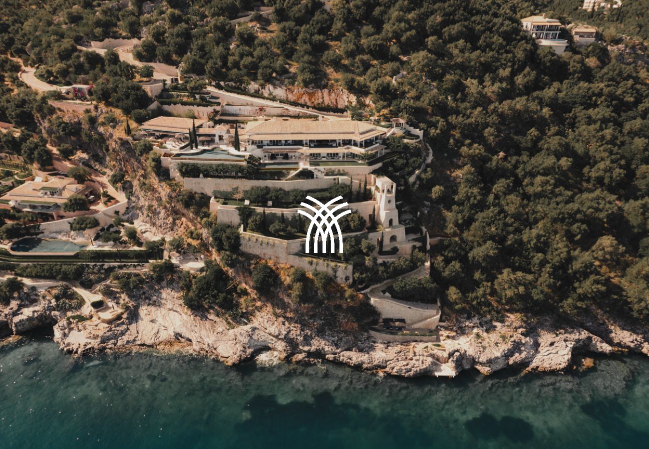 Villa à Nissaki - The Edge