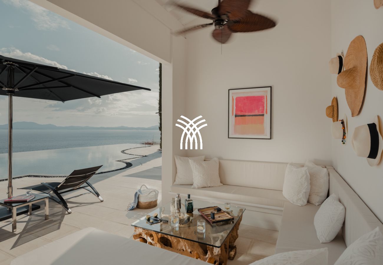 Villa à Nissaki - The Edge