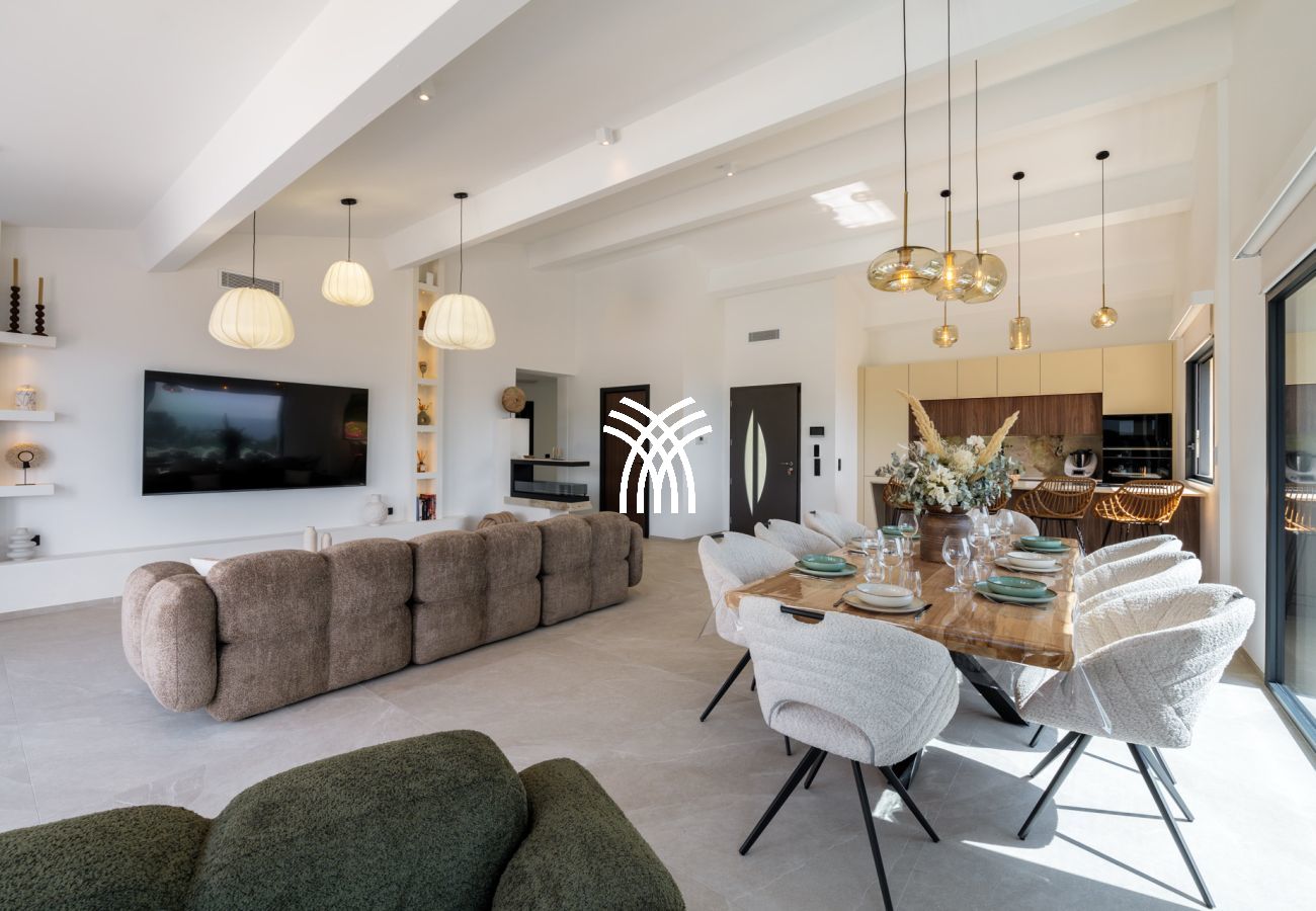 Villa à Roquebrune-sur-Argens - Miramaris *****