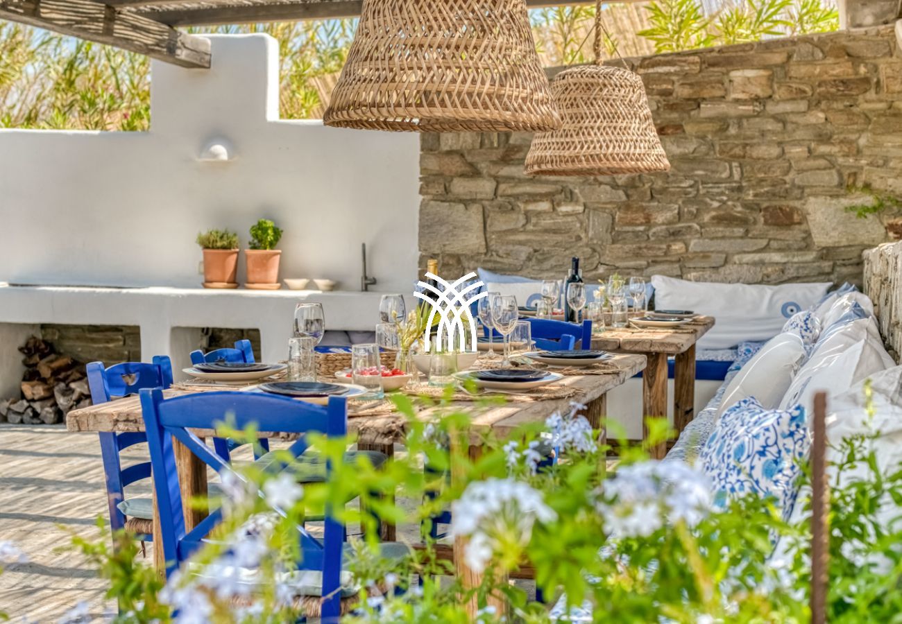 Villa à Naousa - Tchi Tcha