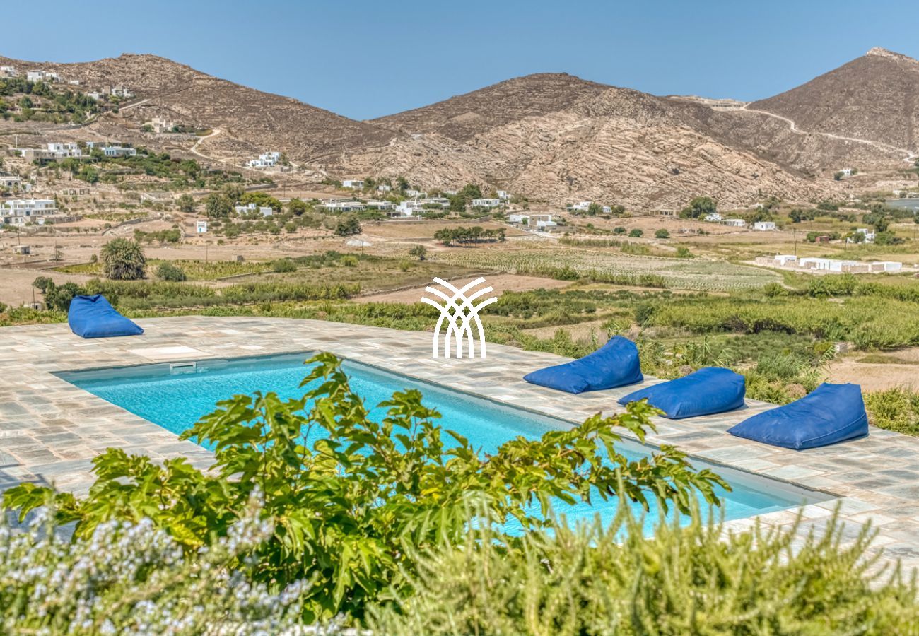 Villa à Naousa - Tchi Tcha