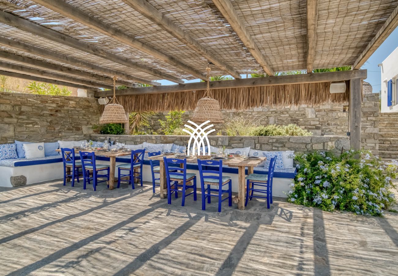 Villa à Naousa - Tchi Tcha